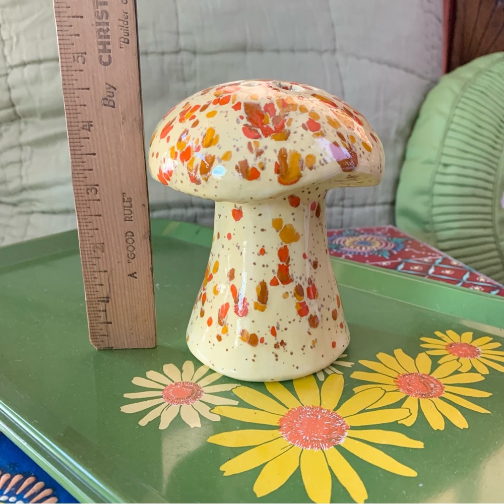 70s Arnel’s Speckled Mushroom - Picture 5 of 5